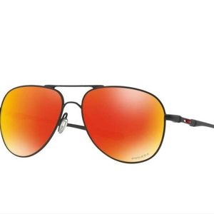 Oakley Elmont M sunglasses